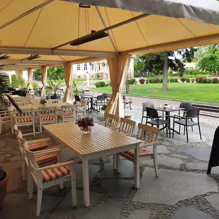 Hotel Sandro Silver & Spichlerz Antoniny Lešno