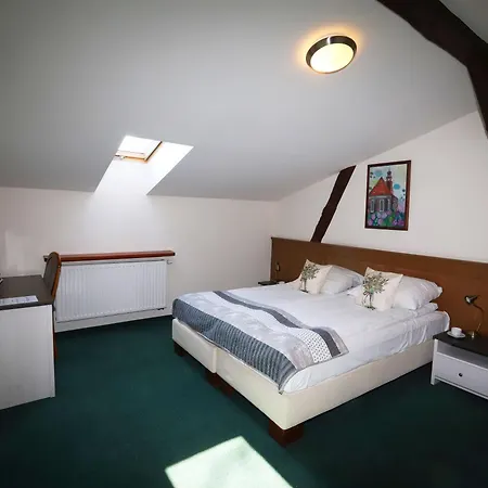 Hotel Sandro Silver & Spichlerz Antoniny