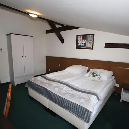 Sandro Silver & Spichlerz Antoniny Hotel 3*