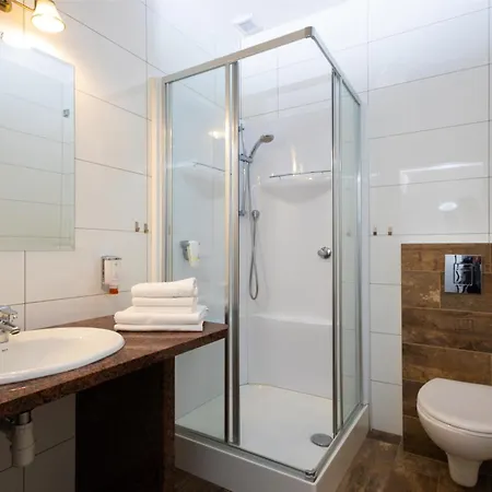 Hotel Sandro Silver & Spichlerz Antoniny 3*