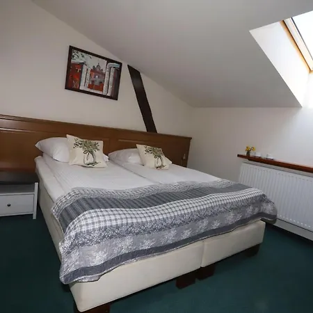 Sandro Silver & Spichlerz Antoniny Leszno (Greater Poland)