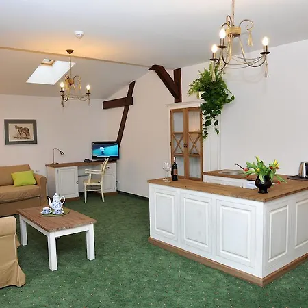 Sandro Silver & Spichlerz Antoniny