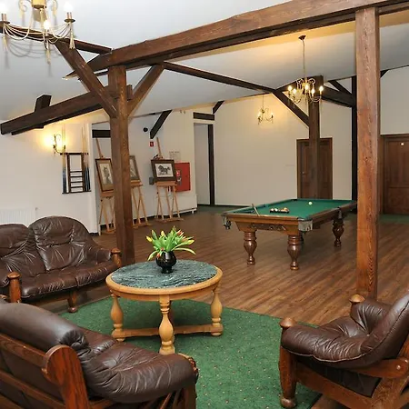 Sandro Silver & Spichlerz Antoniny Leszno (Greater Poland)