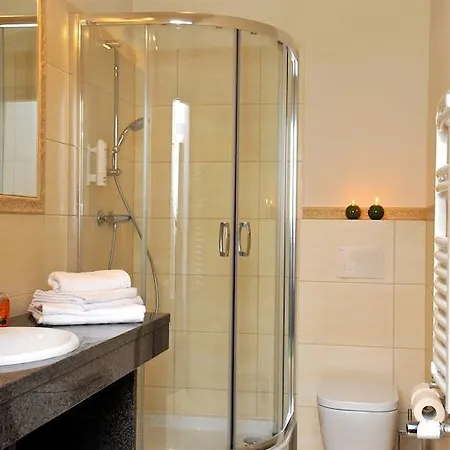 Hotel Sandro Silver & Spichlerz Antoniny