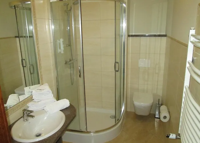 Sandro Silver & Spichlerz Antoniny Hotell