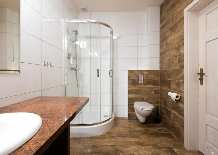 Sandro Silver & Spichlerz Antoniny 3* 레스노