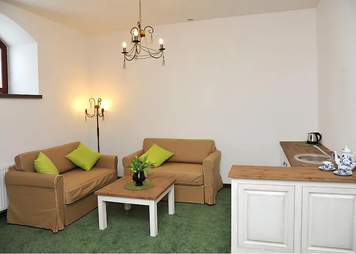 Sandro Silver & Spichlerz Antoniny Leszno (Greater Poland)